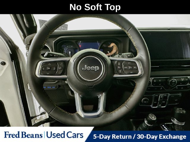 Used 2024 Jeep Wrangler Unlimited Sahara w/ Safety Group AWD/4WD image 16
