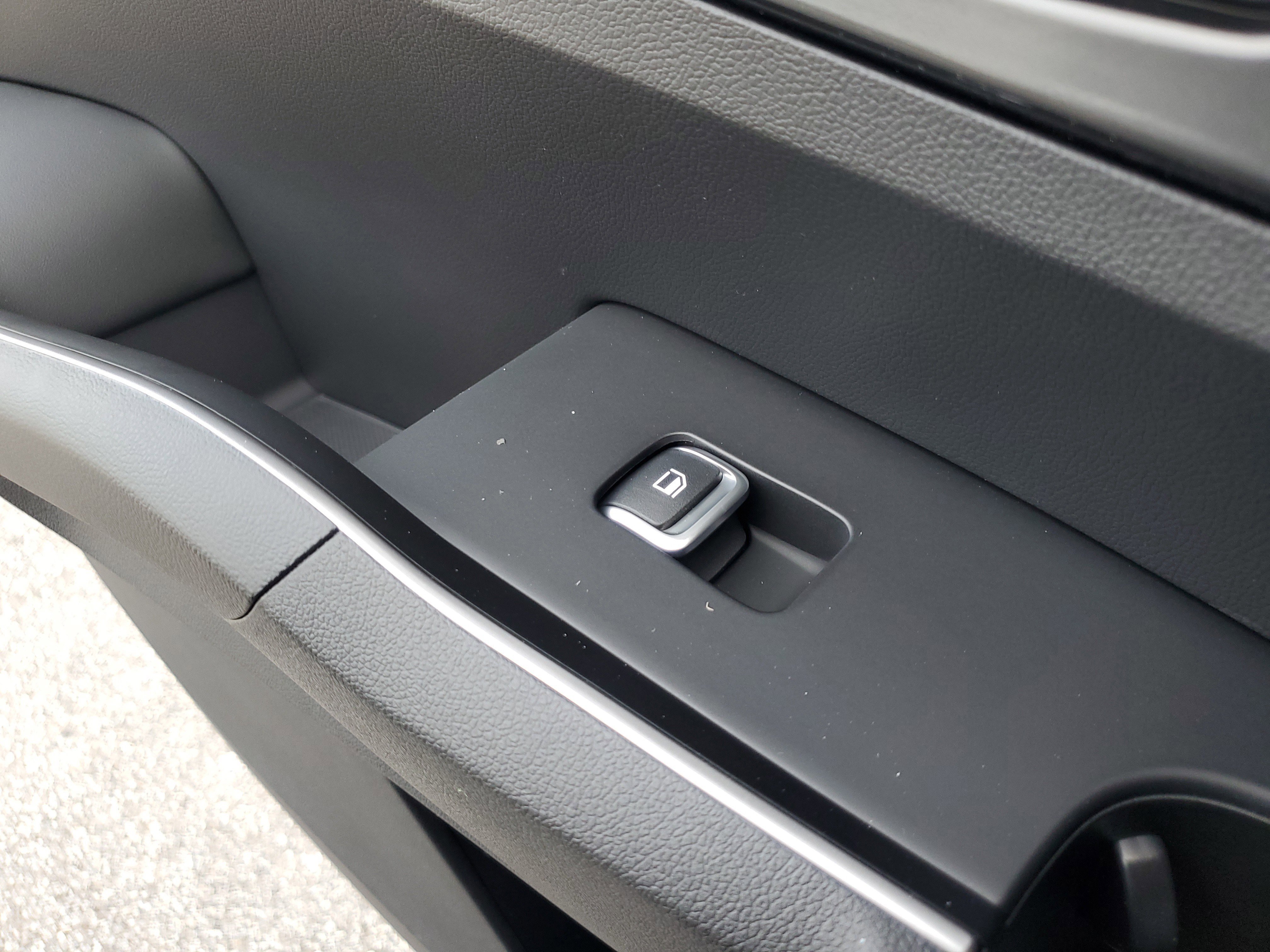 New 2026 Kia Sorento S w/ S Panoramic Sunroof Package FWD image 14