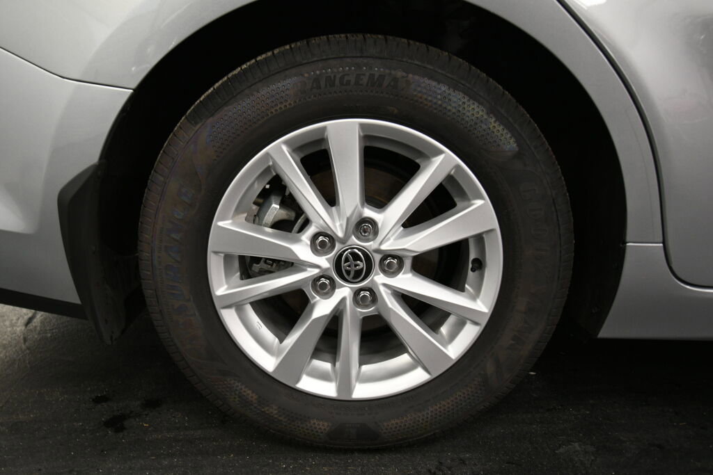 Certified 2025 Toyota Camry LE image 26