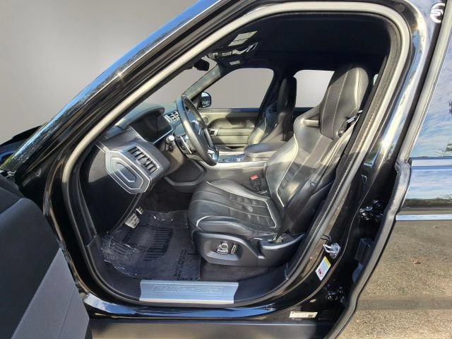 Used 2017 Land Rover Range Rover Sport SVR AWD/4WD image 9