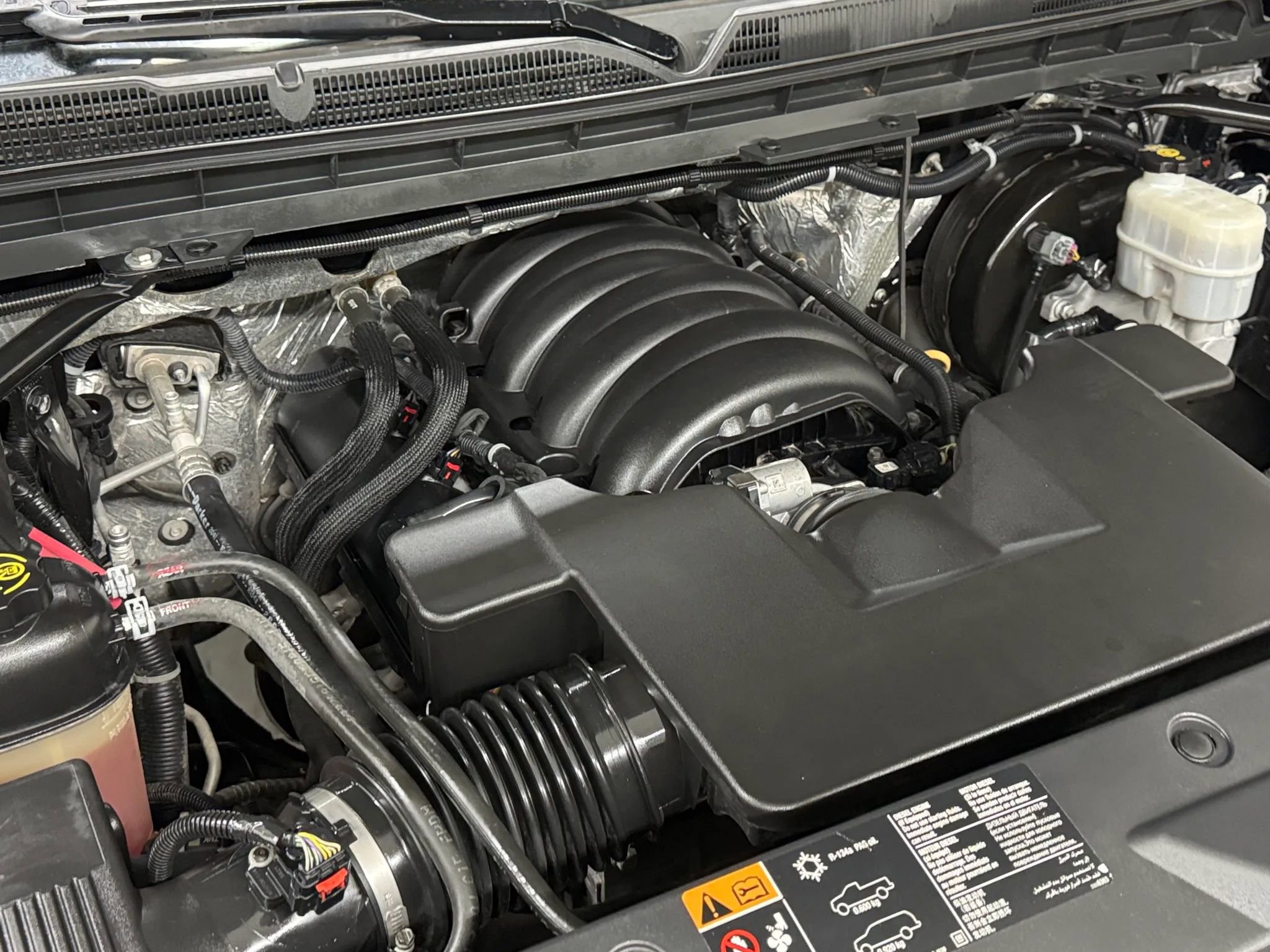 Used 2016 Chevrolet Silverado 1500 High Country w/ High Country Premium Package image 47