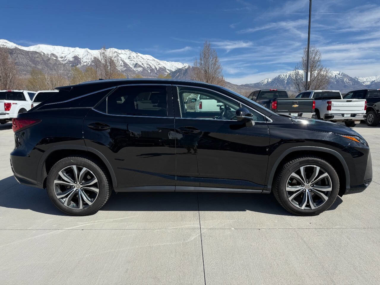 Used 2017 Lexus RX 350 Base AWD 4dr SUV w/ Premium Package image 2