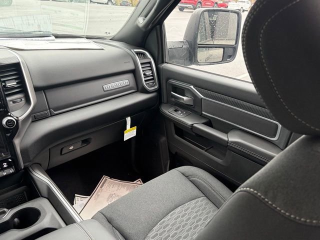 New 2026 RAM 2500 Big Horn AWD/4WD image 35