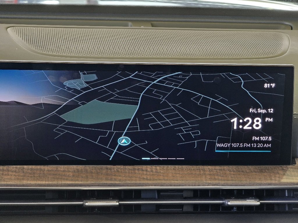 Used 2025 Genesis GV80 2.5T Prestige image 4