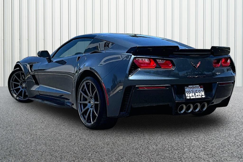 Used 2019 Chevrolet Corvette Grand Sport w/ Carbon Flash Badge Package RWD image 19