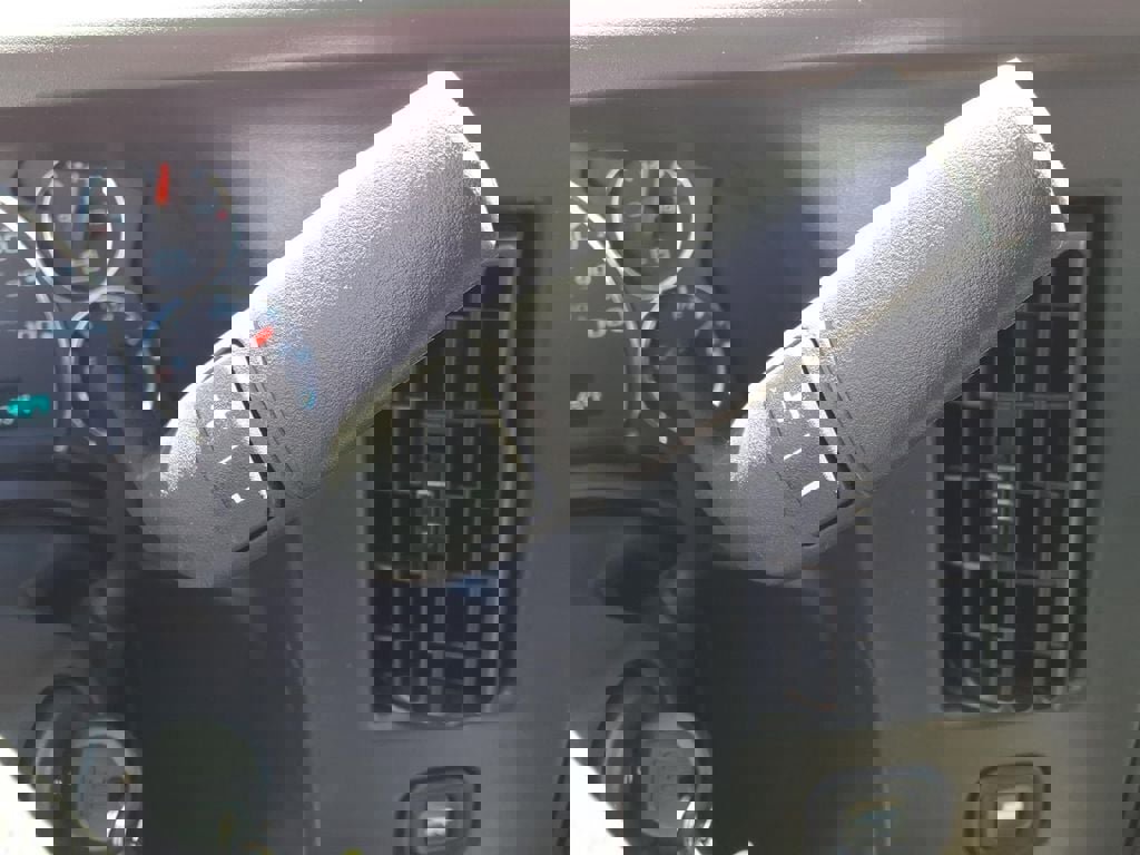 New 2026 Chevrolet Express 2500 Extended w/ Driver Convenience Package RWD image 31