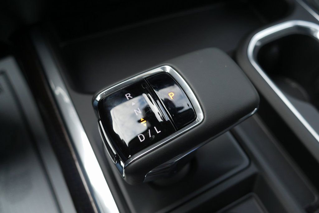 New 2026 Chevrolet Silverado 1500 RST w/ Redline Edition AWD/4WD image 20