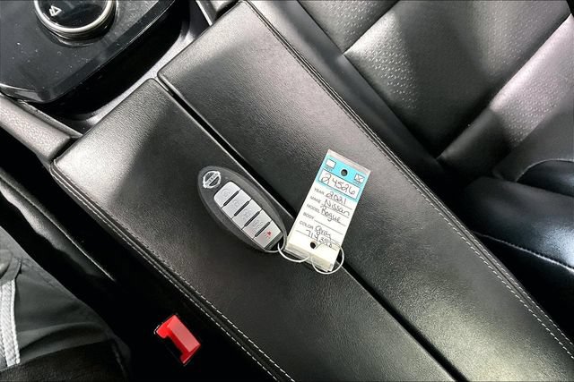 Used 2021 Nissan Rogue SV AWD/4WD image 42