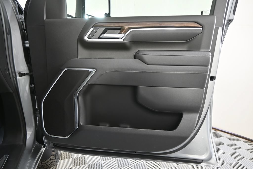 New 2026 Chevrolet Silverado 2500 LT w/ Trail Boss Package AWD/4WD image 13