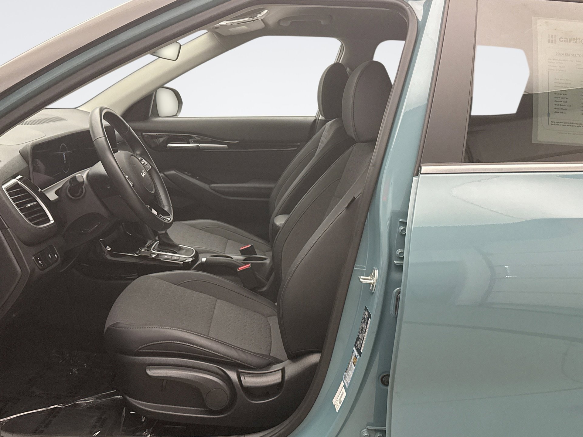 Used 2024 Kia Seltos S AWD/4WD image 11