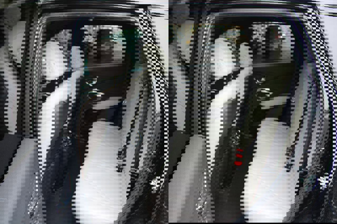 Used 2025 Acura RDX SH-AWD image 10