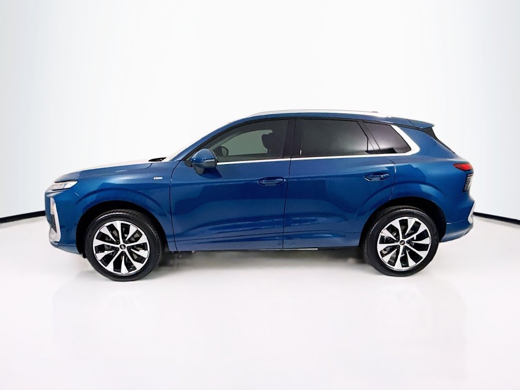 New 2026 Audi Q3 quattro 2.0T AWD/4WD image 8