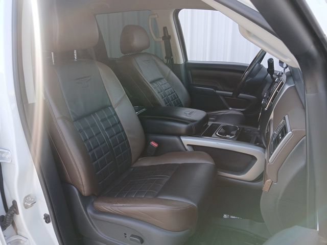 Used 2017 Nissan Titan Platinum Reserve AWD/4WD image 29