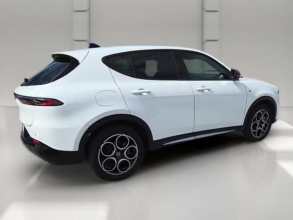 Used 2024 Alfa Romeo Tonale Ti AWD/4WD image 46