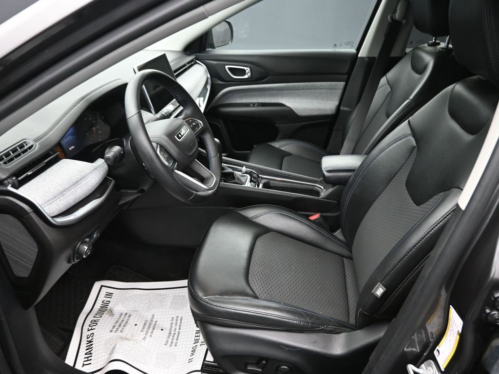 Used 2022 Jeep Compass Latitude w/ Convenience Group image 11