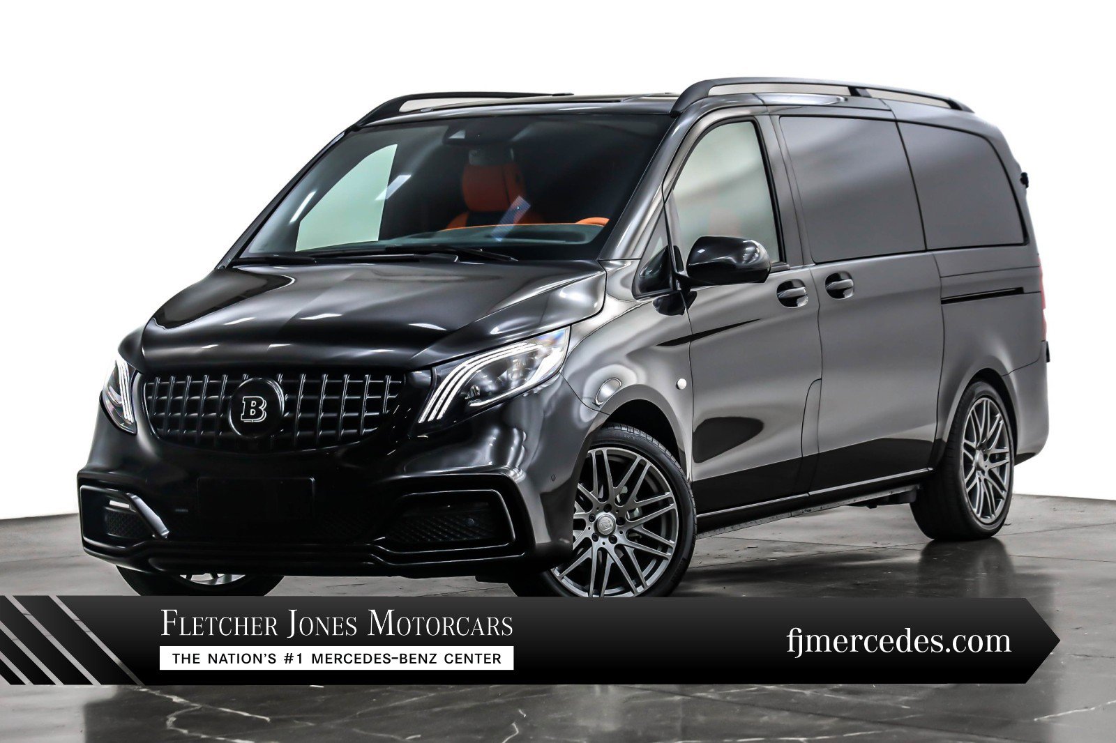 Used 2023 Mercedes-Benz Metris Passenger image 1