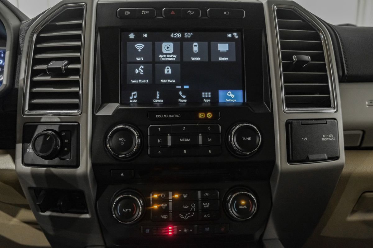 Used 2017 Ford F250 Lariat w/ Chrome Package image 25