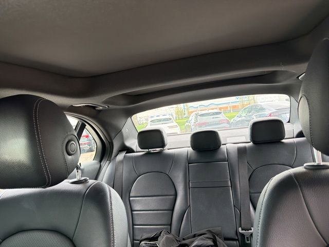 Used 2015 Mercedes-Benz C 300 4MATIC Sedan image 11