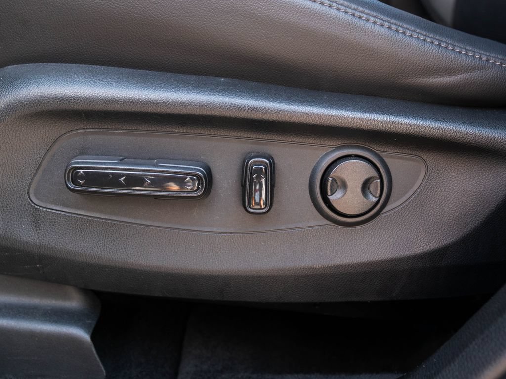 Used 2024 Honda CR-V EX-L image 27