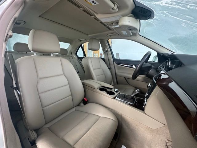 Used 2013 Mercedes-Benz C 300 4MATIC Sedan image 16
