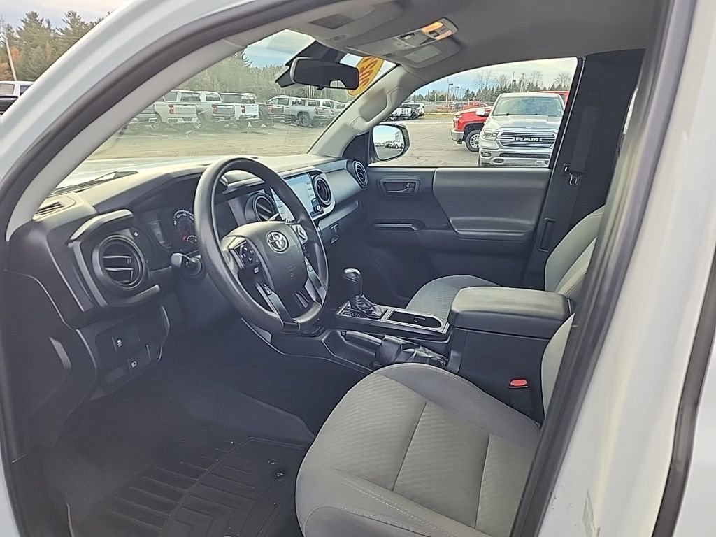 Used 2021 Toyota Tacoma SR image 11