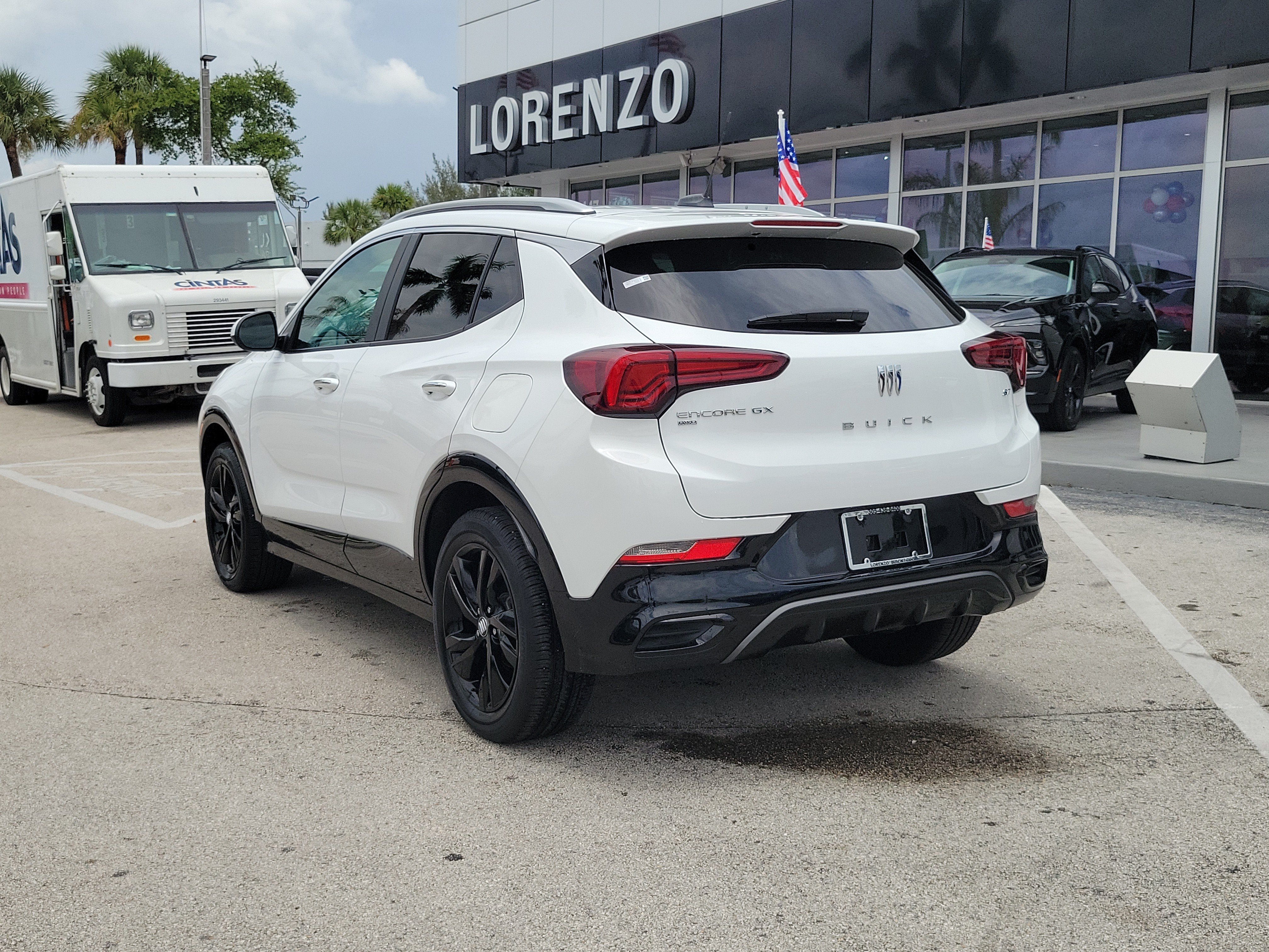 Used 2024 Buick Encore GX Sport Touring AWD/4WD image 7