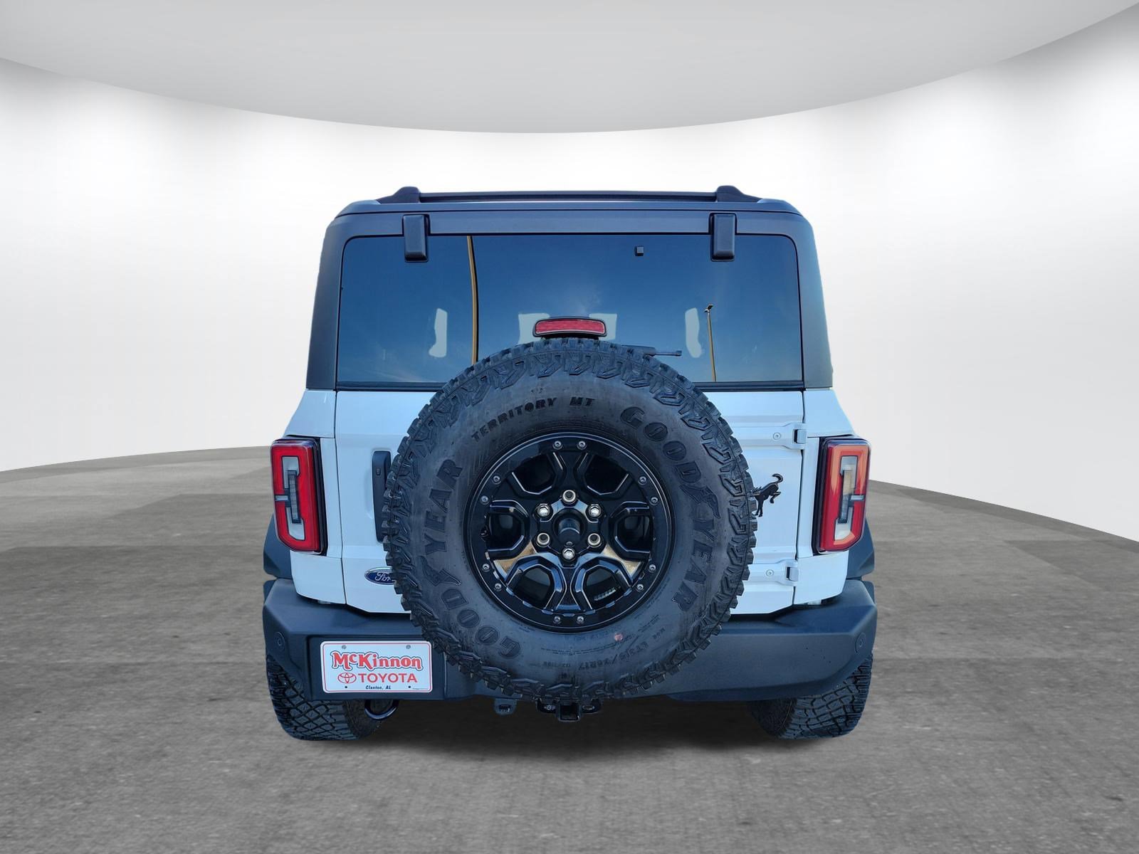 Used 2023 Ford Bronco Wildtrak image 6