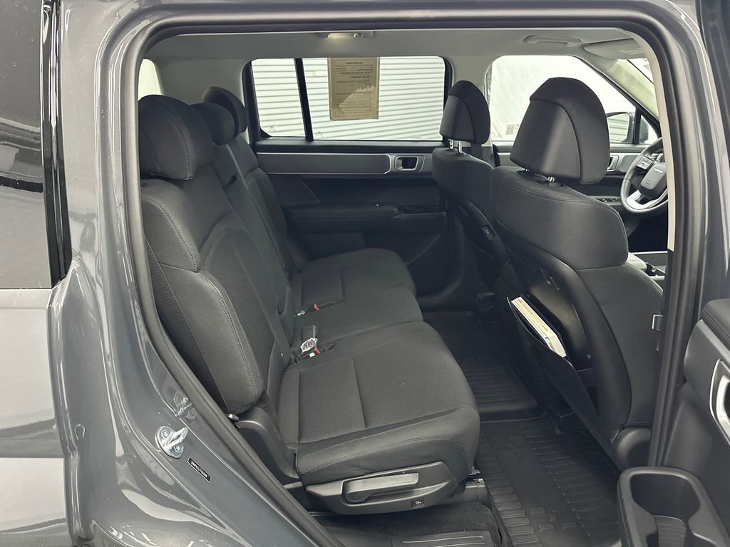 Used 2026 Hyundai Santa Fe SE image 15