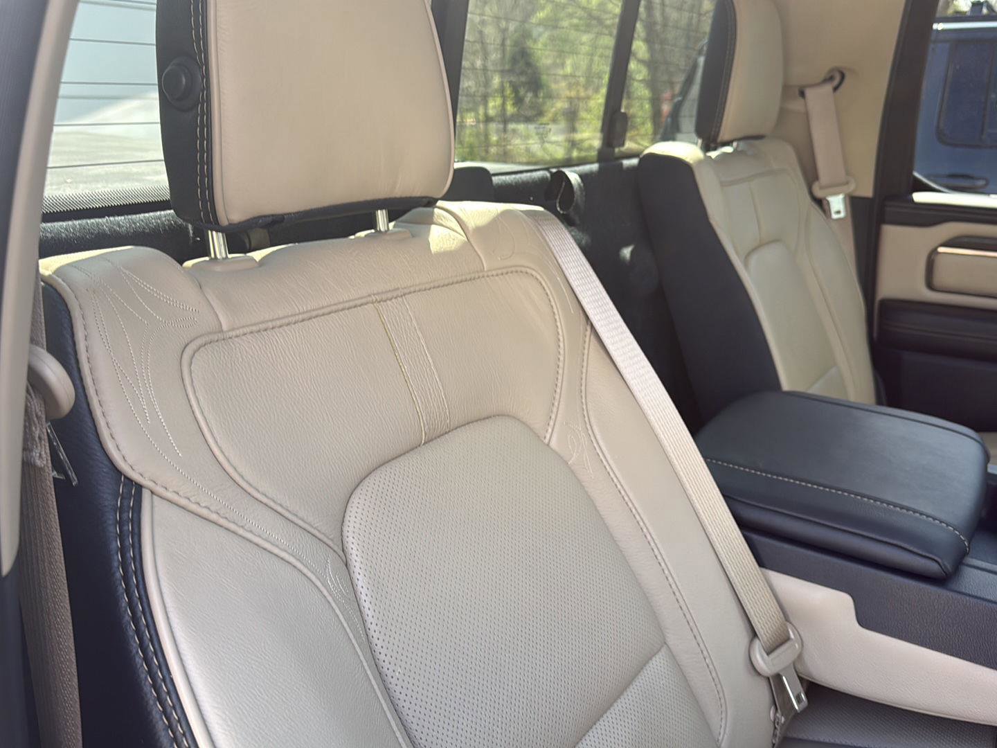 Used 2019 RAM 1500 Limited AWD/4WD image 30