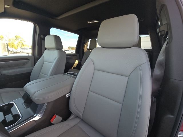 Used 2024 GMC Sierra 2500 SLT w/ SLT Premium Package image 24