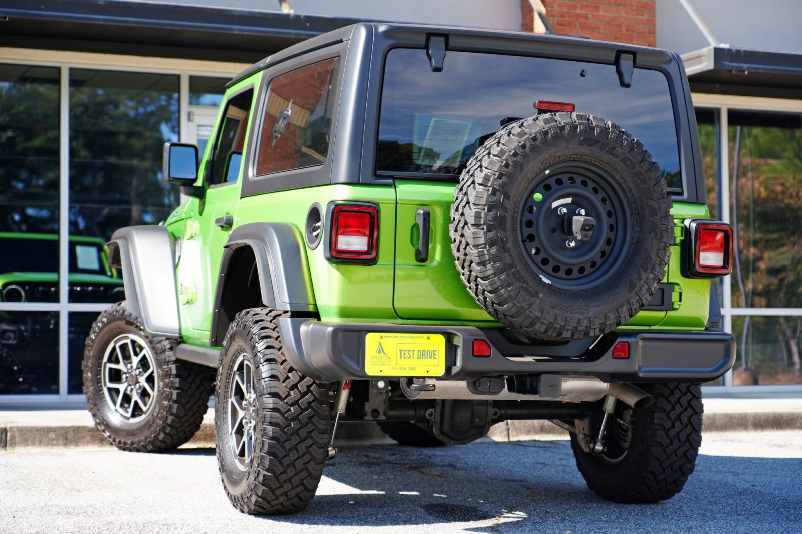 Used 2025 Jeep Wrangler Sport AWD/4WD image 5