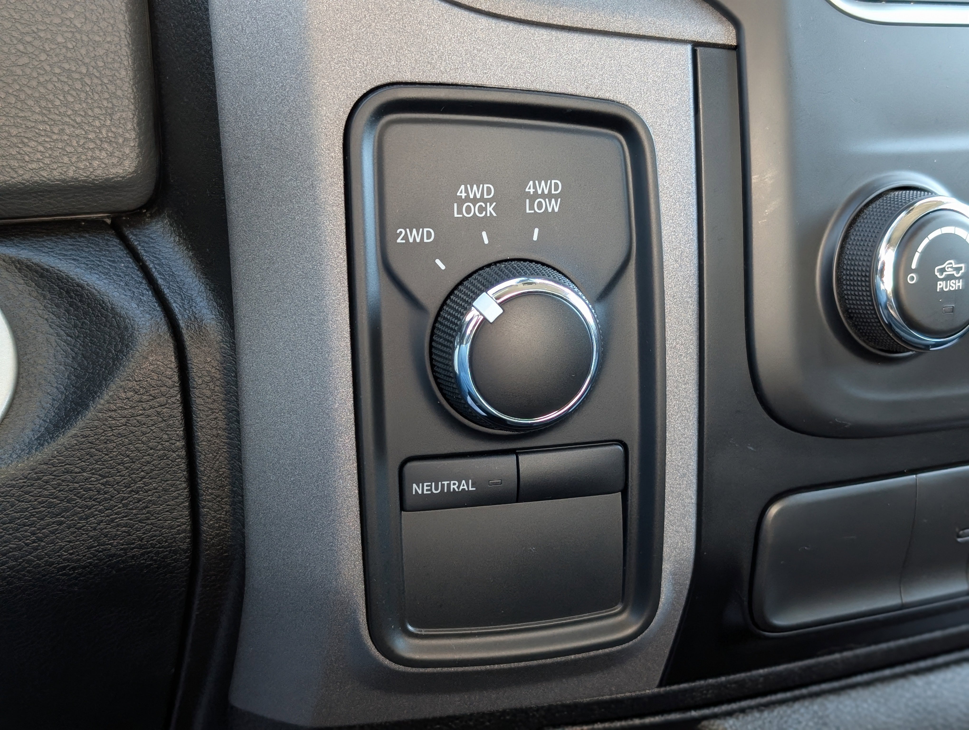 Used 2017 RAM 1500 Express w/ Black Ram 1500 Express Group image 4