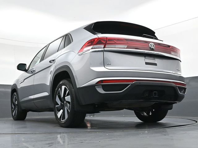 Used 2024 Volkswagen Atlas Cross Sport SE image 35