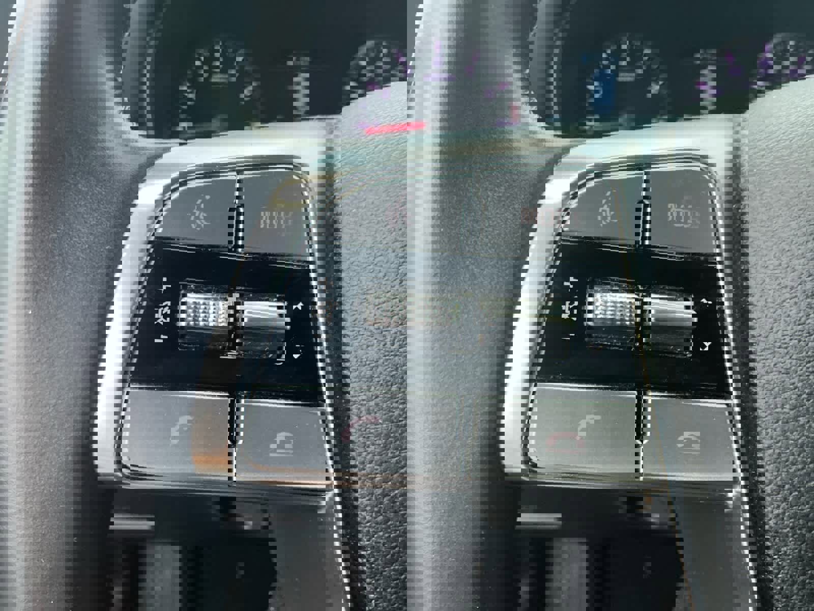 Used 2022 Kia Telluride S image 22