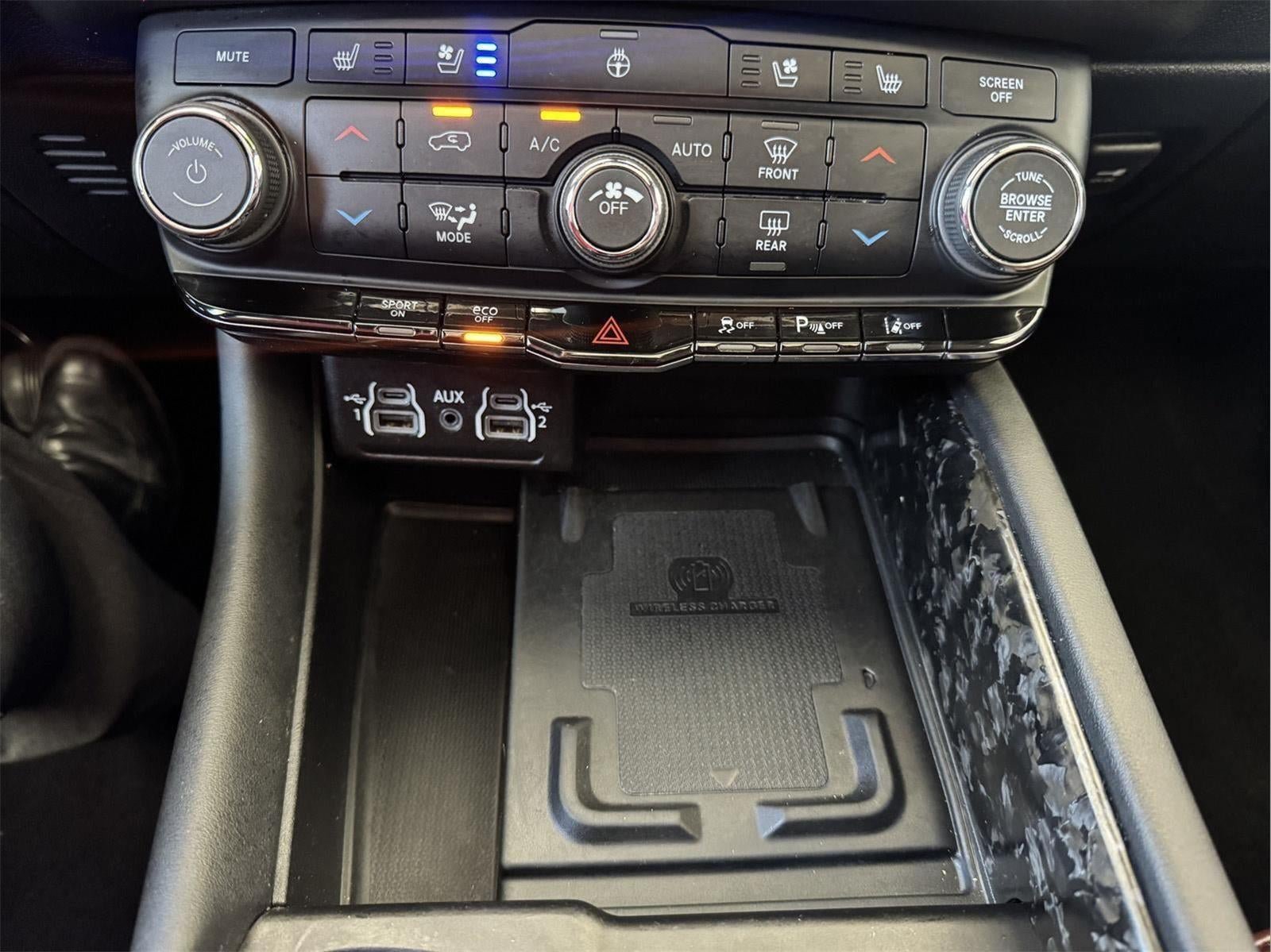 Used 2024 Dodge Durango R/T AWD/4WD image 25