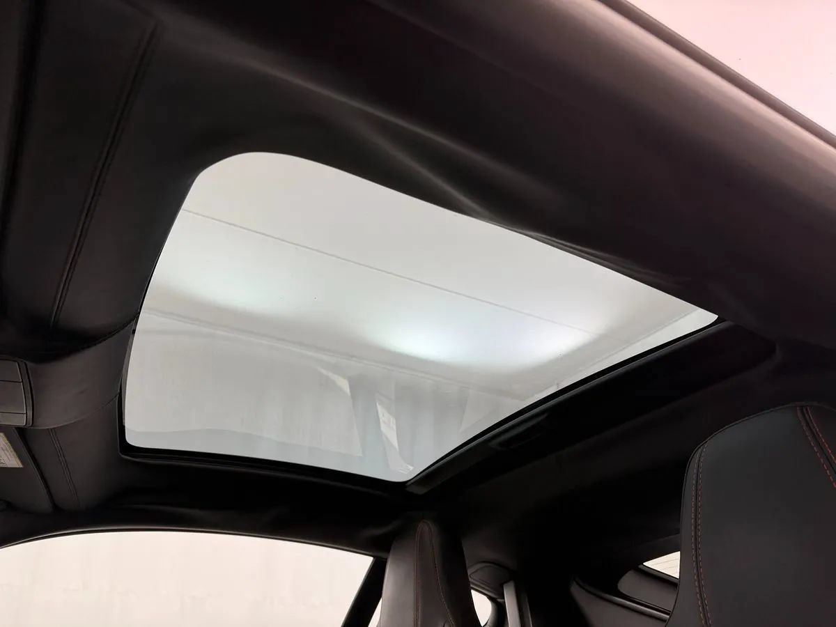 Used 2016 Jaguar F-TYPE S RWD image 9