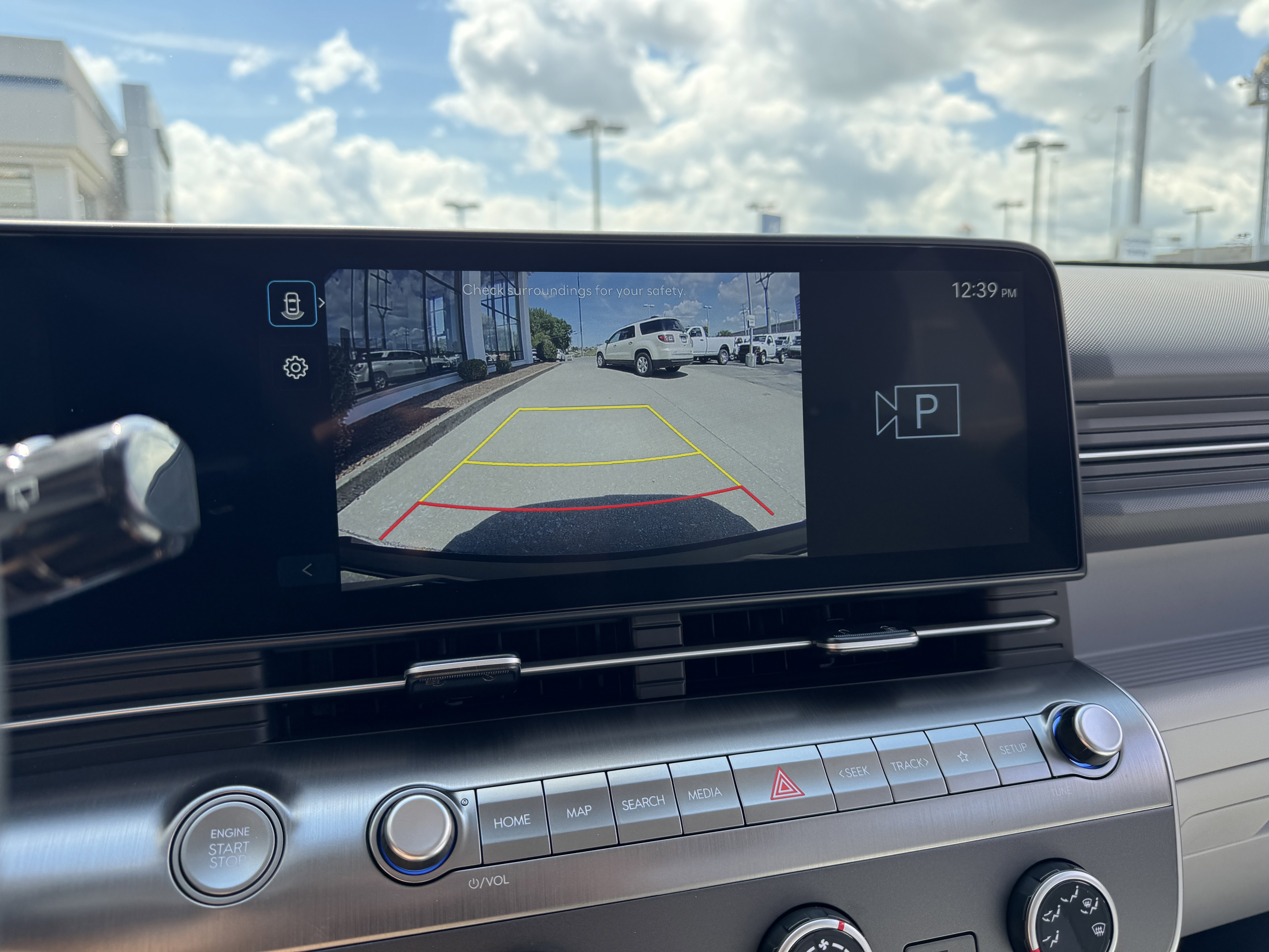 New 2026 Hyundai Kona SE image 41