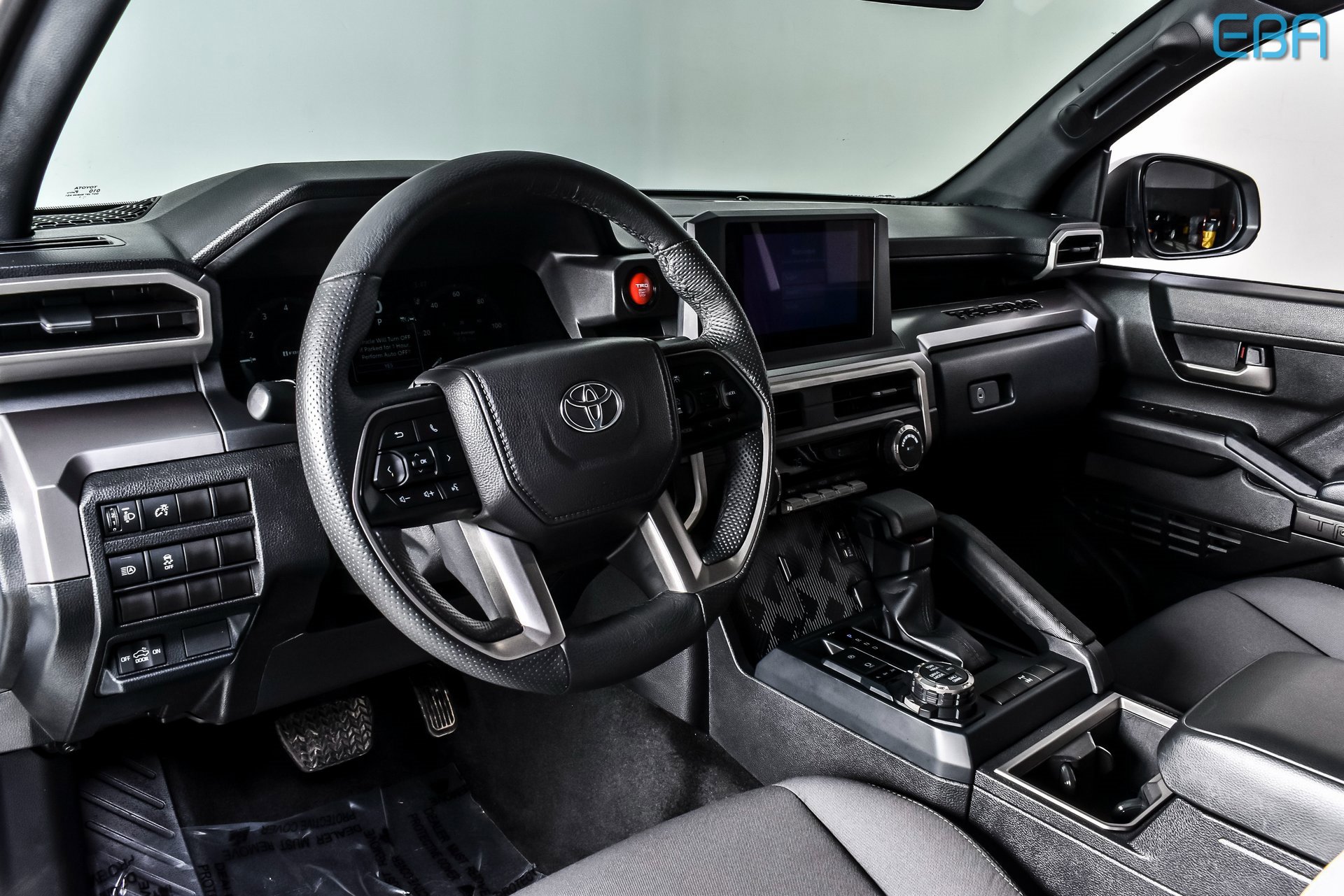 Used 2025 Toyota Tacoma TRD Off-Road image 14