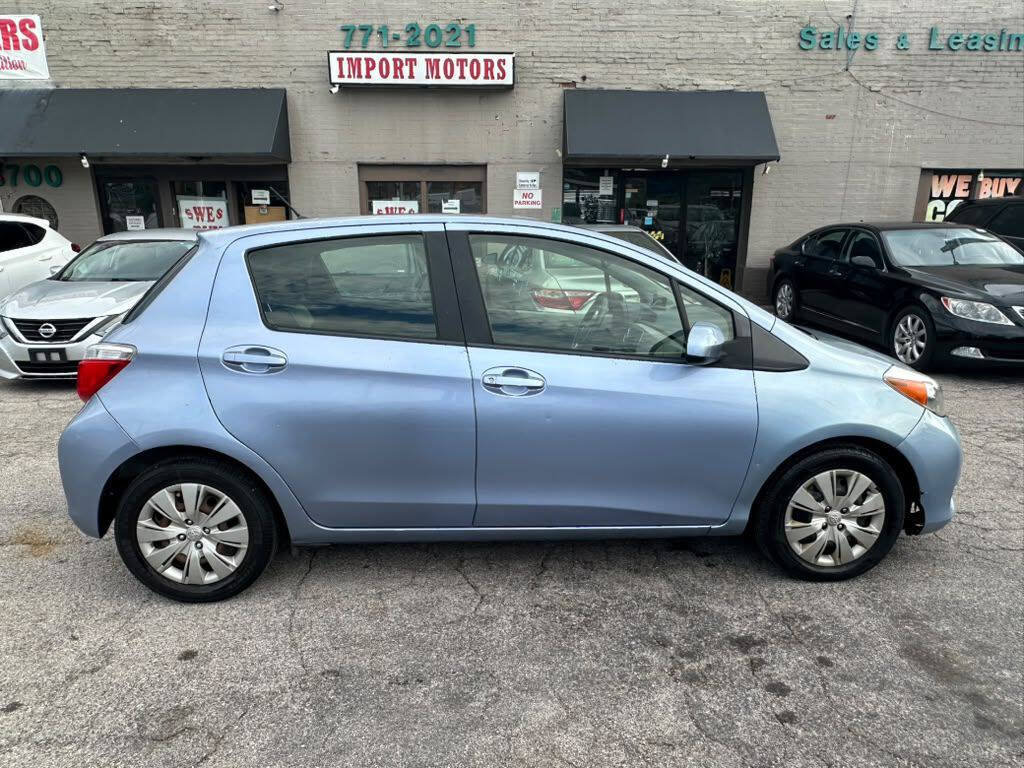 Used 2013 Toyota Yaris LE FWD image 4