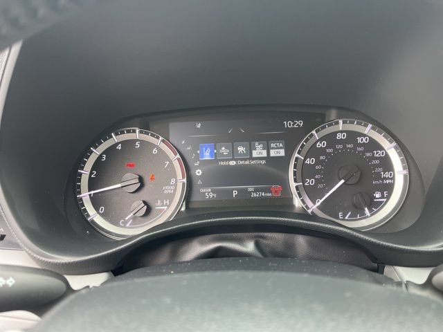 Used 2024 Toyota Highlander LE FWD image 22