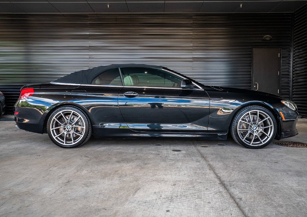 Used 2012 BMW 650i Convertible RWD image 8