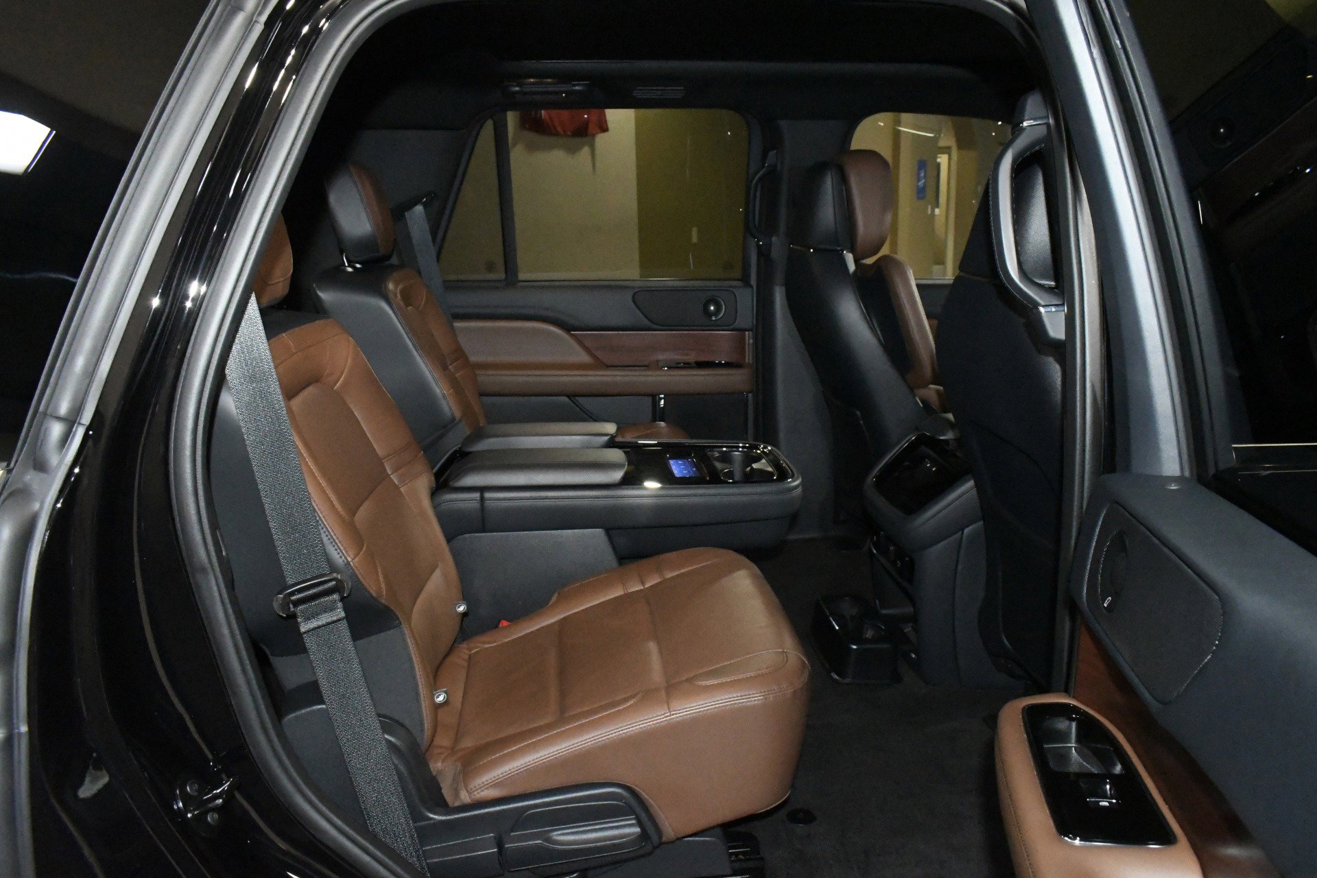 Used 2023 Lincoln Navigator Reserve image 48