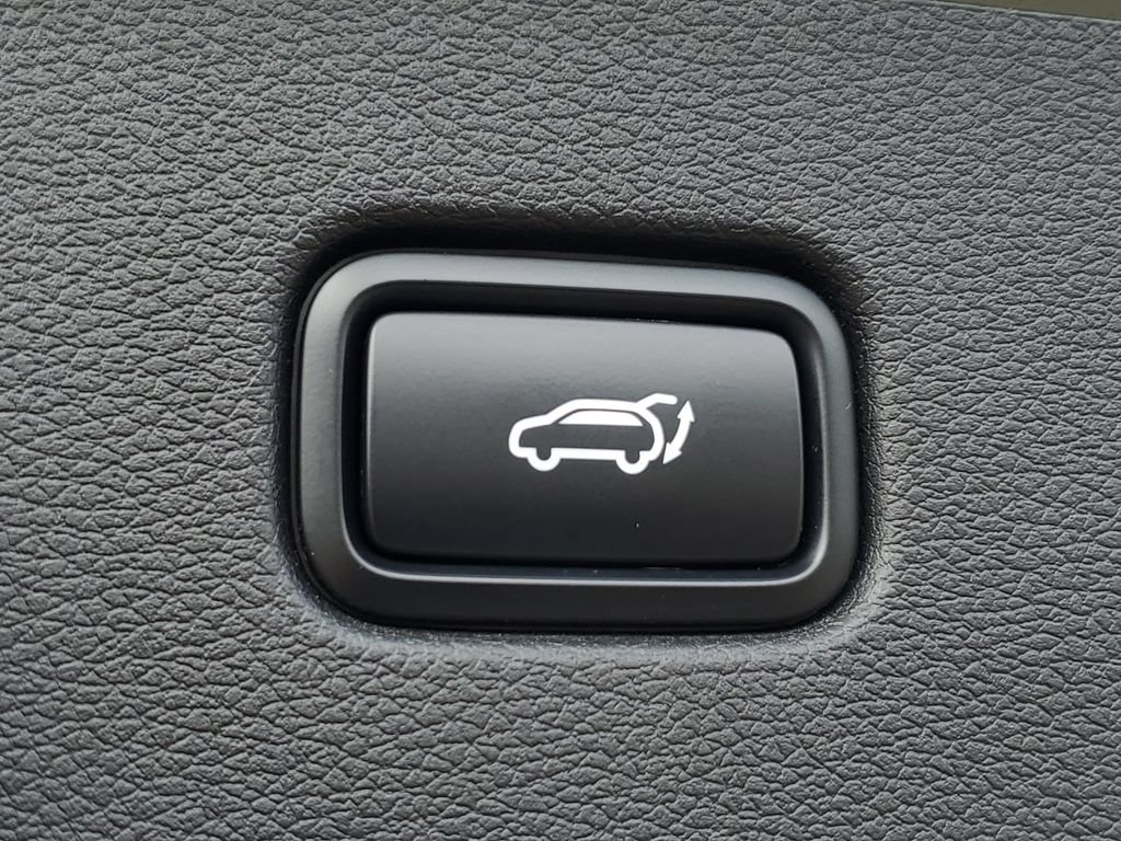 Used 2023 Kia Niro SX Touring FWD image 34