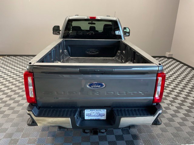 New 2026 Ford F350 XLT w/ FX4 Off-Road Package AWD/4WD image 12