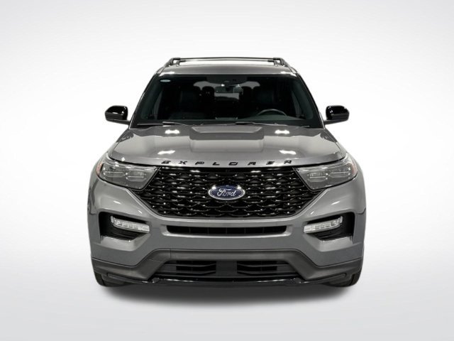 Used 2024 Ford Explorer ST-Line w/ Class IV Trailer Tow Package RWD image 3