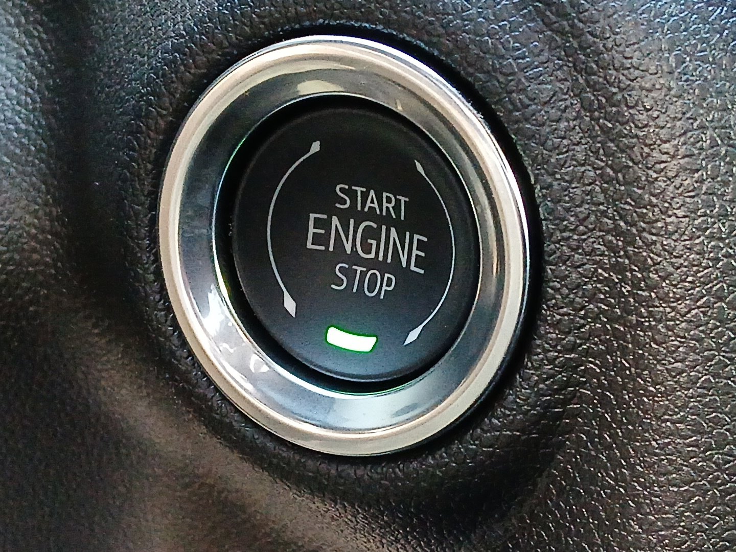 New 2022 Chevrolet Traverse LT w/ LT Premium Package image 15