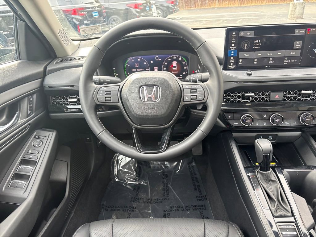 Used 2025 Honda Accord EX-L image 16