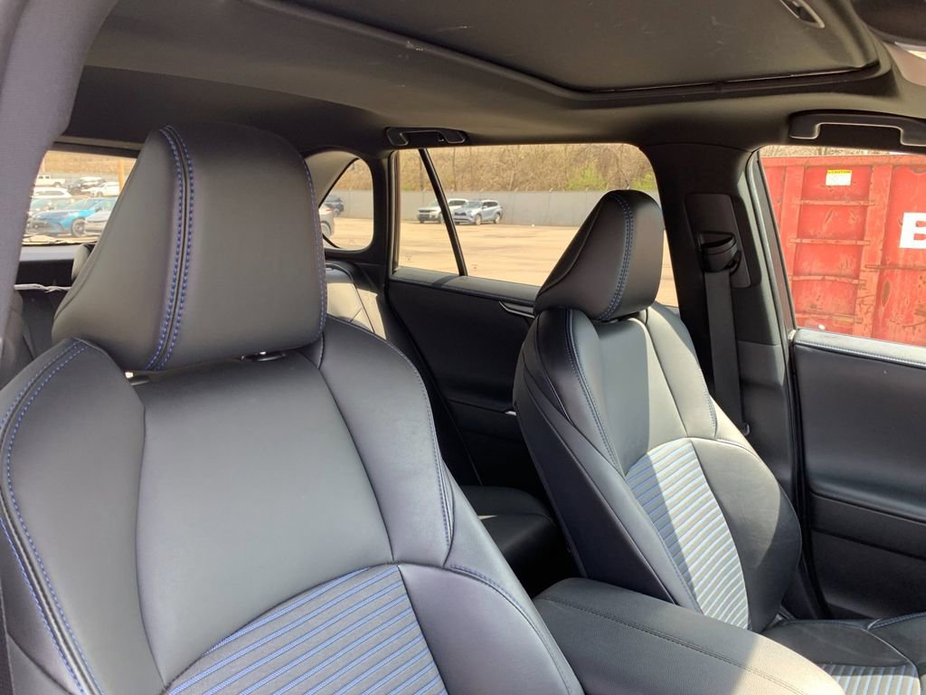 Used 2022 Toyota RAV4 XSE w/ XSE Grade Weather Package image 20