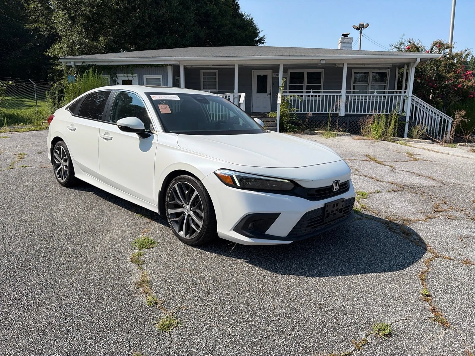 Used 2022 Honda Civic Touring image 8