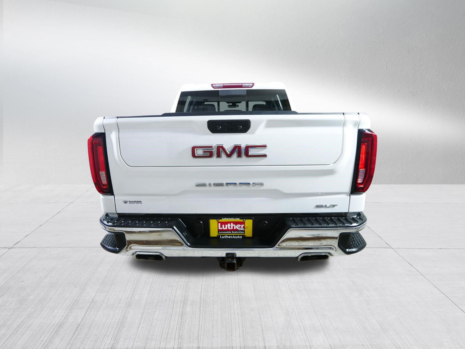 Used 2022 GMC Sierra 1500 SLT w/ SLT Premium Package AWD/4WD image 6